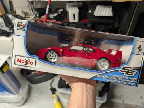 Ferrari f40 maisto scale - f40,